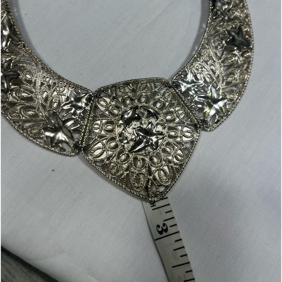 Jose Barrera Silvertone Vintage For Avon "Falling Leaves" Necklace - Picture 9 of 9